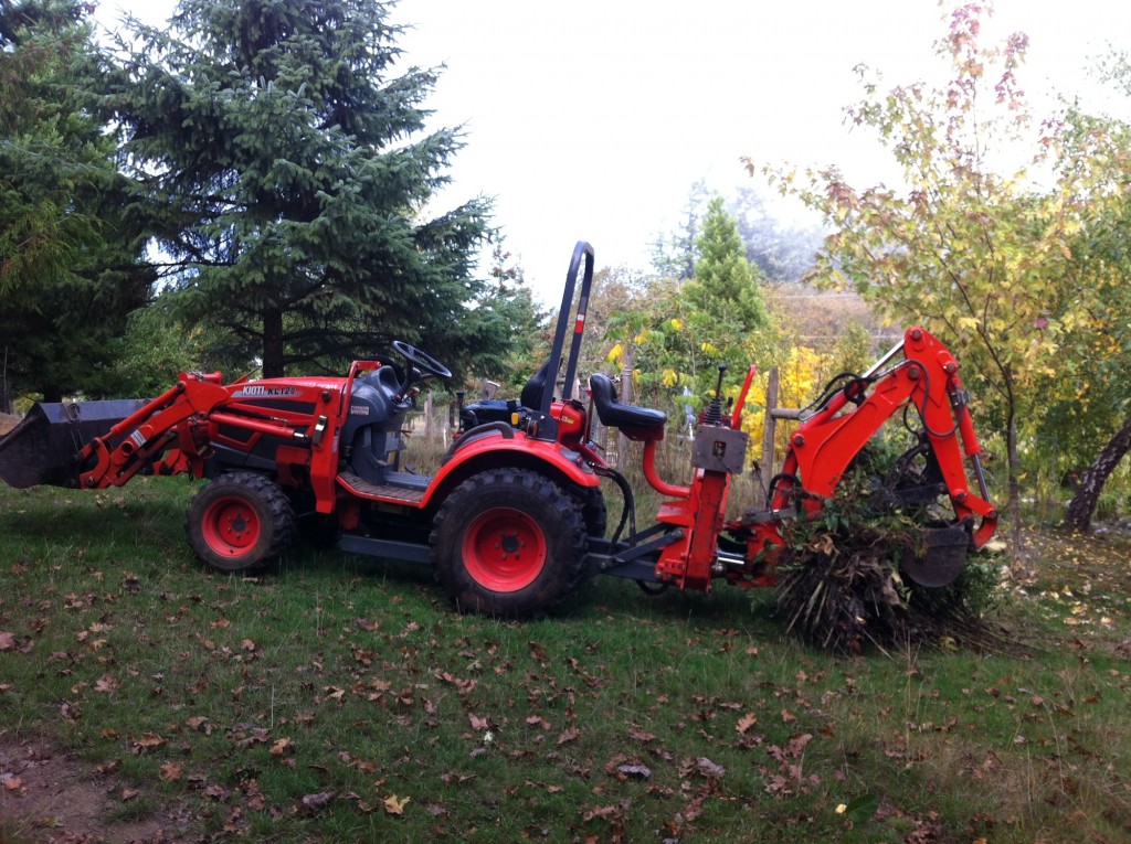 2014-10-19tractorcompost